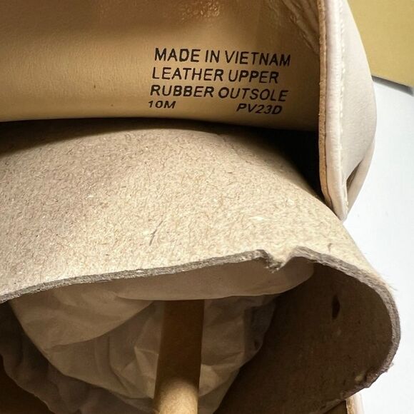 Michael Kors Rocco Loafer - Picture 9 of 11